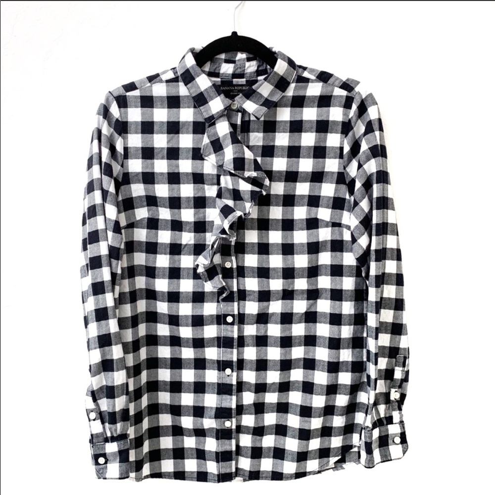 Banana Republic checkered plaid button down shirt